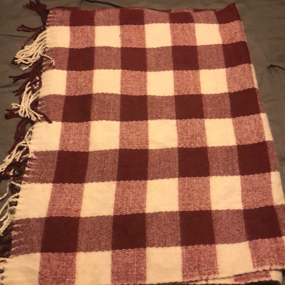 Beautiful cream and maroon scarf with fringe